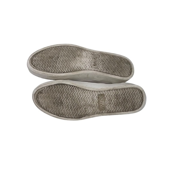 MIA Pepe Canvas Slip On Sneaker | Size 7.5 - Picture 6 of 7